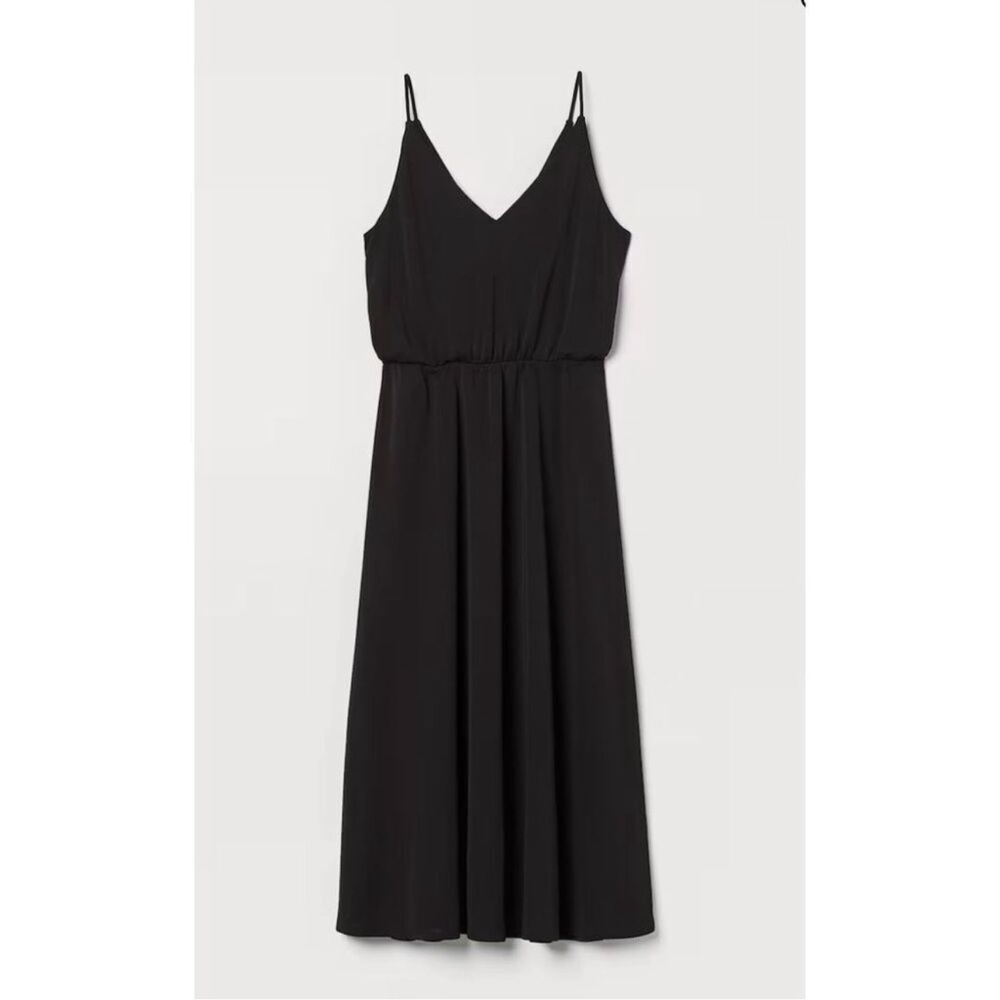 NWT - H&M Black V-Neck Spaghetti Strap Midi Dress